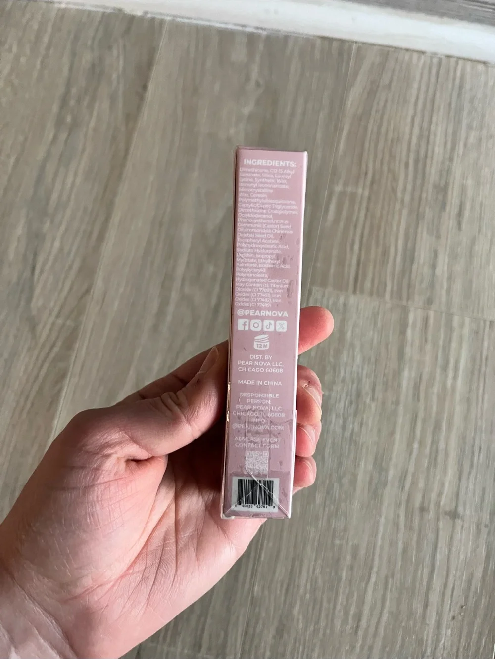 NIB PEAR NOVA Bronzer + Contour Stick Full Size (5.2 g) Light